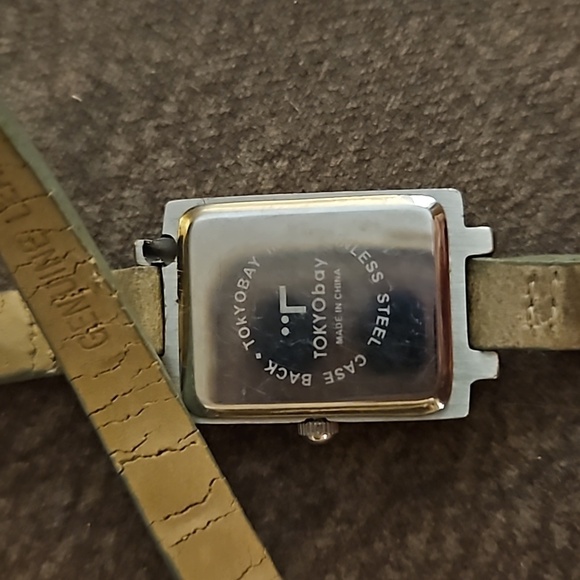 3/$30 Vintage TokyoBay Leather Studded Wrap Watch - Picture 5 of 7